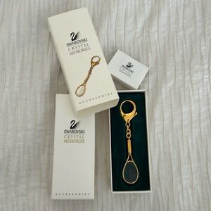 SWAROVSKI CRYSTAL MEMORIES TENNIS RAQUET KEY CHAIN.  VINTAGE.  NEW. IN BOX